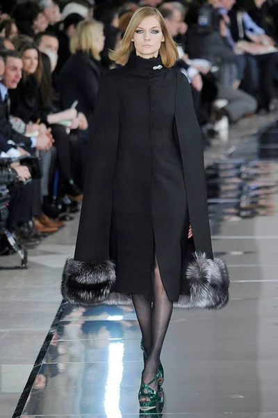 Look 8